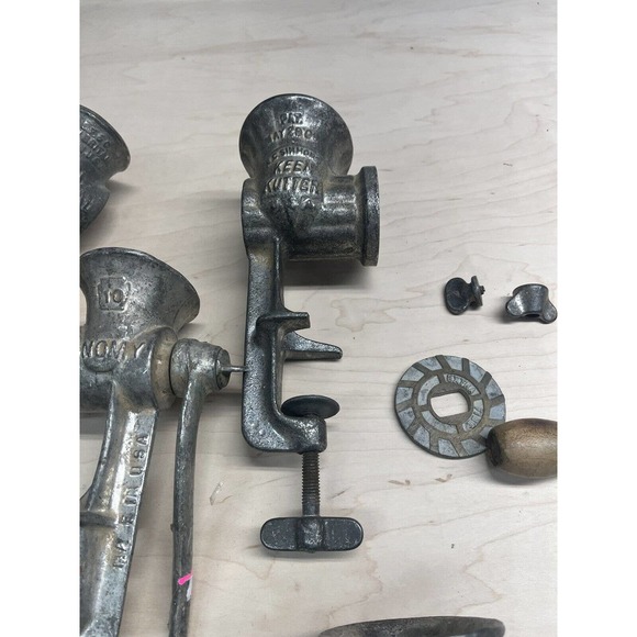 Vintage Universal Food/Meat Chopper/Grinder Lot Hand Crank Heavy Duty LOT - Picture 2 of 11